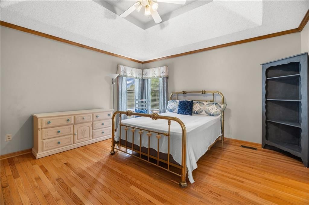 16398 S SUNSET Street — photo 16