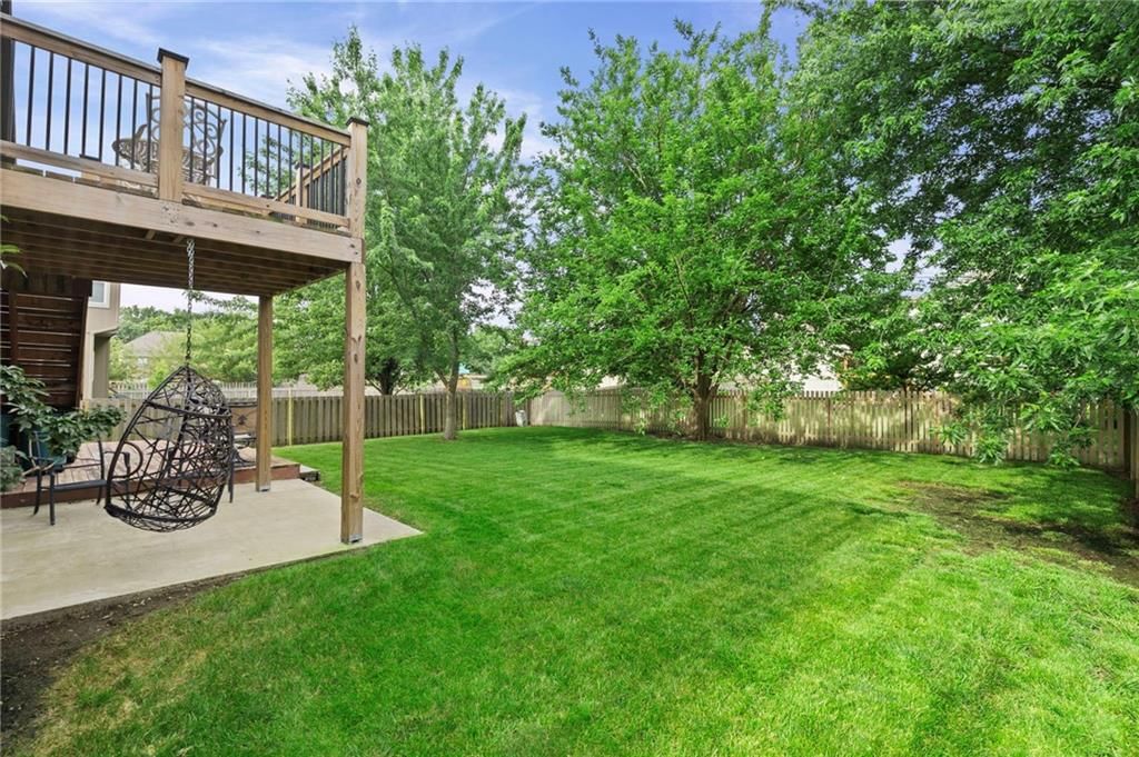 16398 S SUNSET Street — photo 32