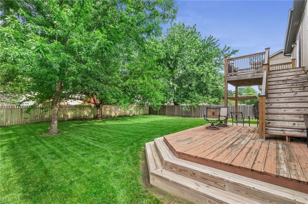16398 S SUNSET Street — photo 33