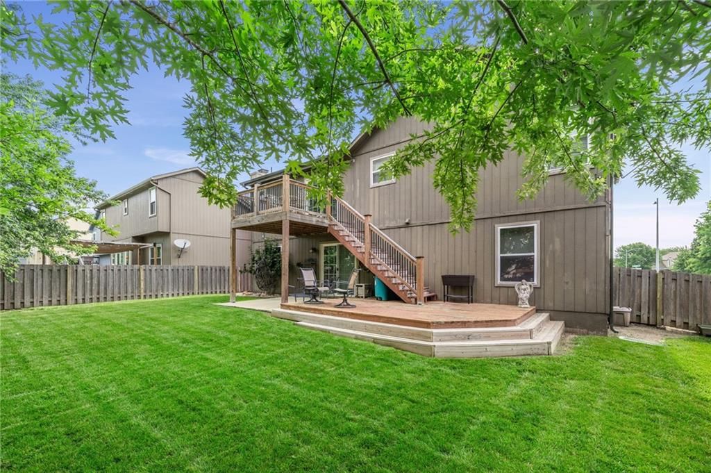 16398 S SUNSET Street — photo 35