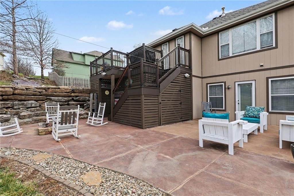 3204 S Elizabeth Avenue — photo 5