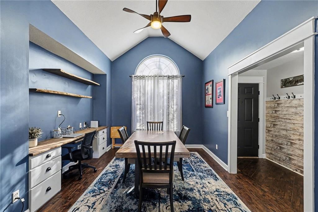 3204 S Elizabeth Avenue — photo 12