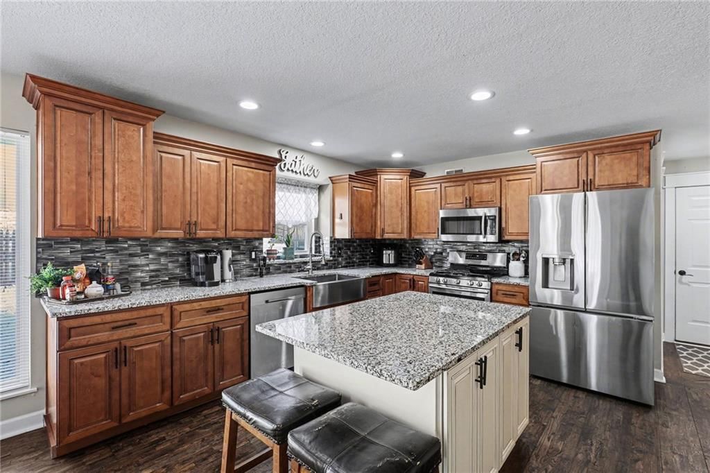3204 S Elizabeth Avenue — photo 15