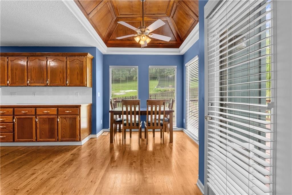 1218 WINDCREST Court — photo 9
