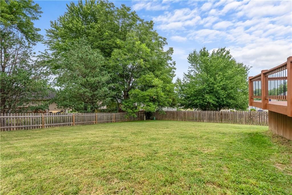 1218 WINDCREST Court — photo 28