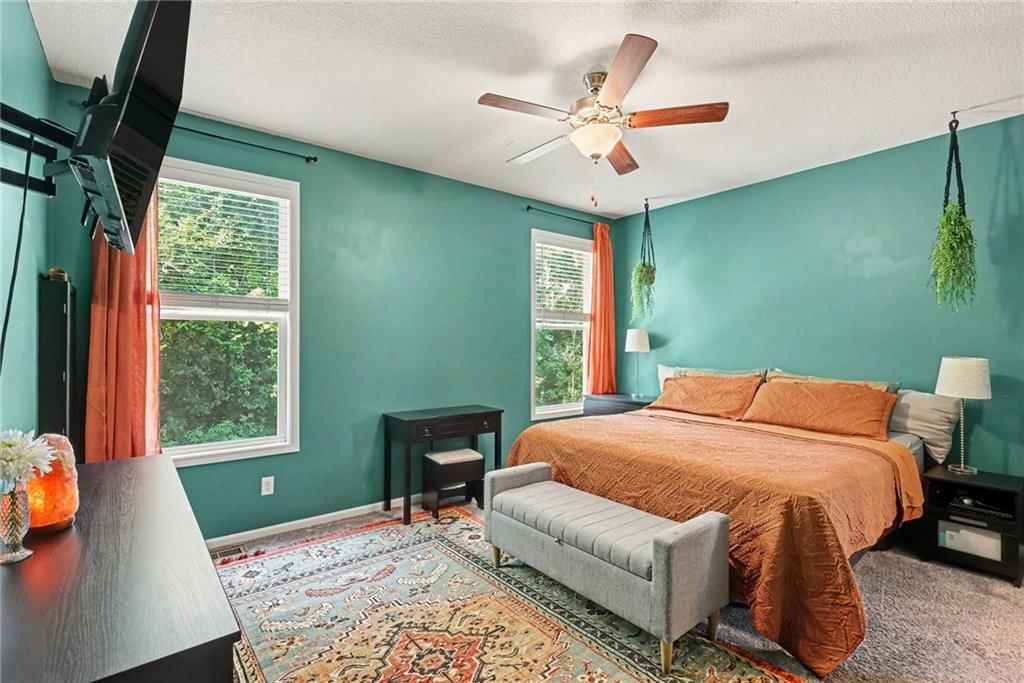 2412 NW Peekaboo Court — photo 11