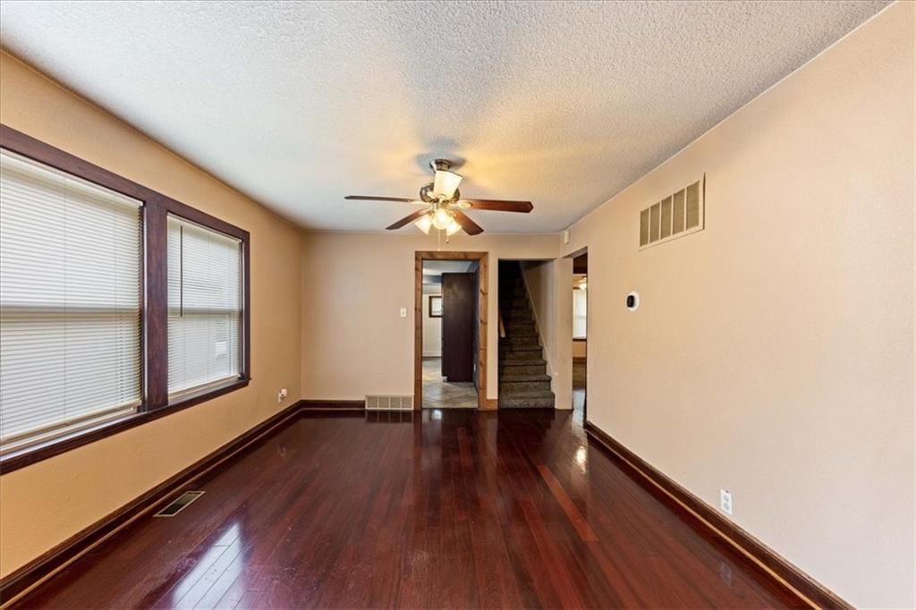 3929 Euclid Avenue — photo 6
