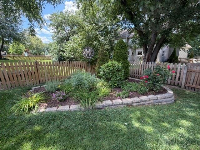 13016 Sherwood Drive — photo 4