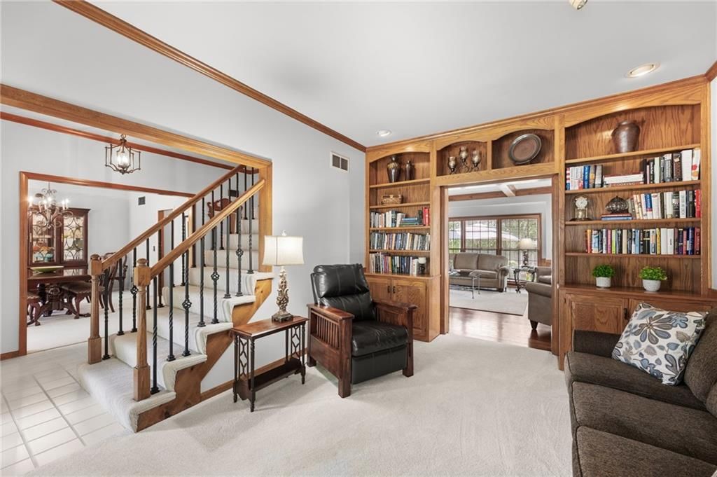 13016 Sherwood Drive — photo 8