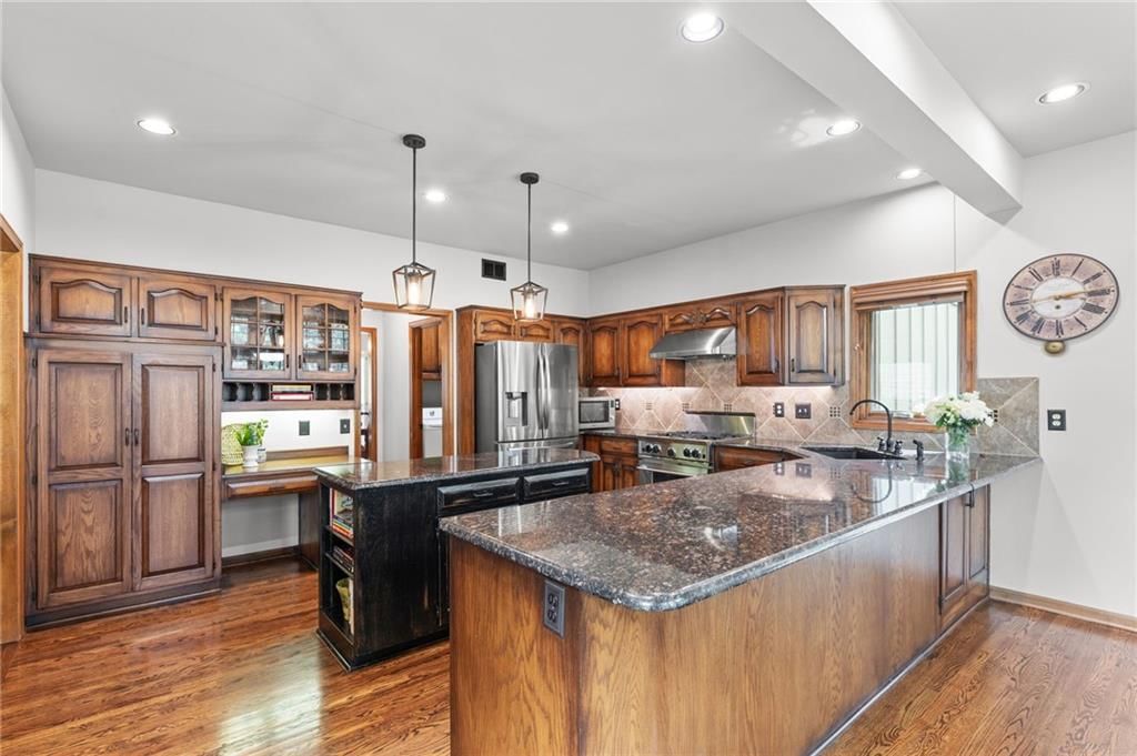 13016 Sherwood Drive — photo 15