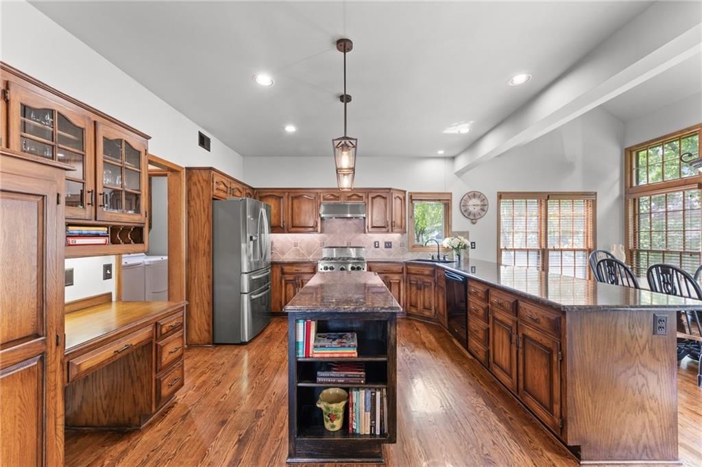 13016 Sherwood Drive — photo 16