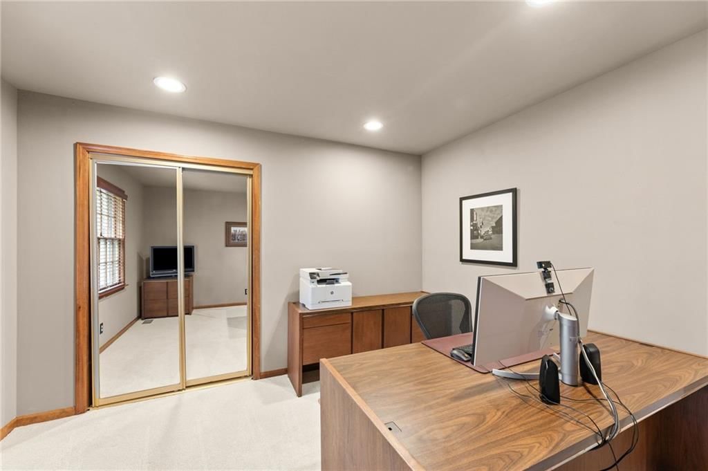 13016 Sherwood Drive — photo 32