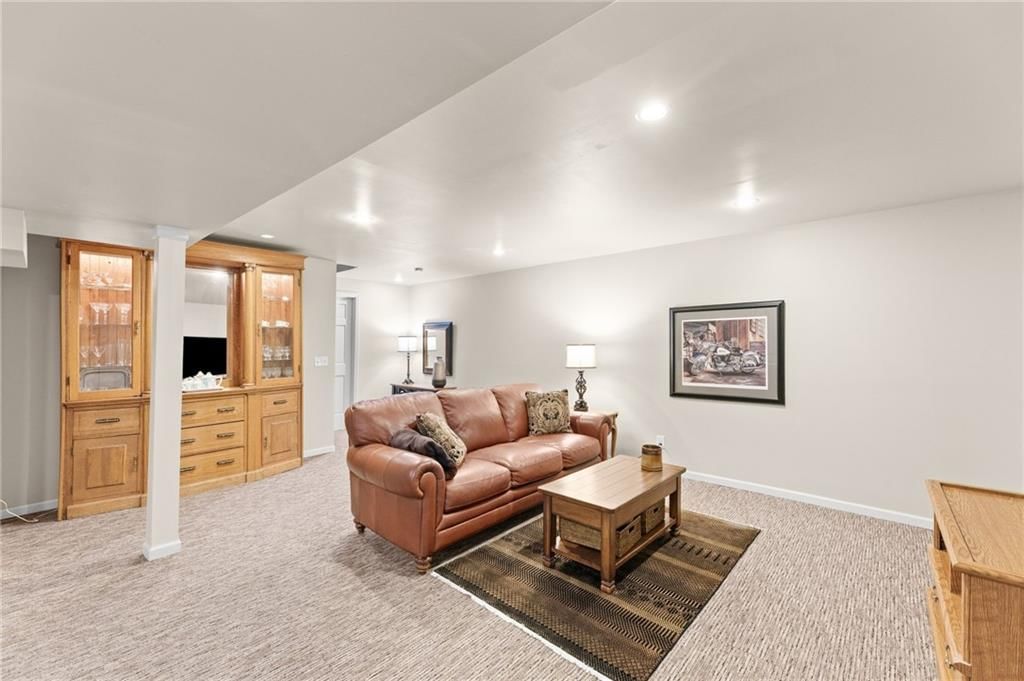 13016 Sherwood Drive — photo 38