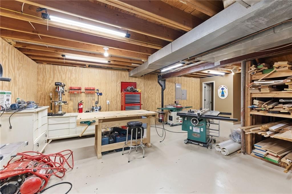 13016 Sherwood Drive — photo 41