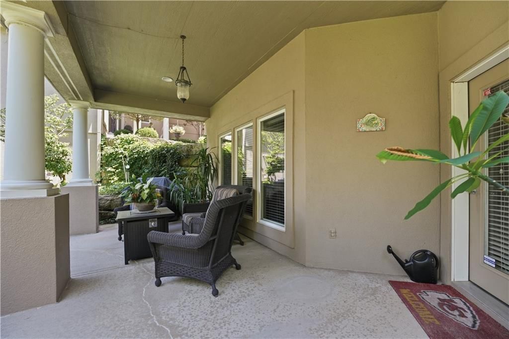 4504 NE Dick Howser Drive — photo 7