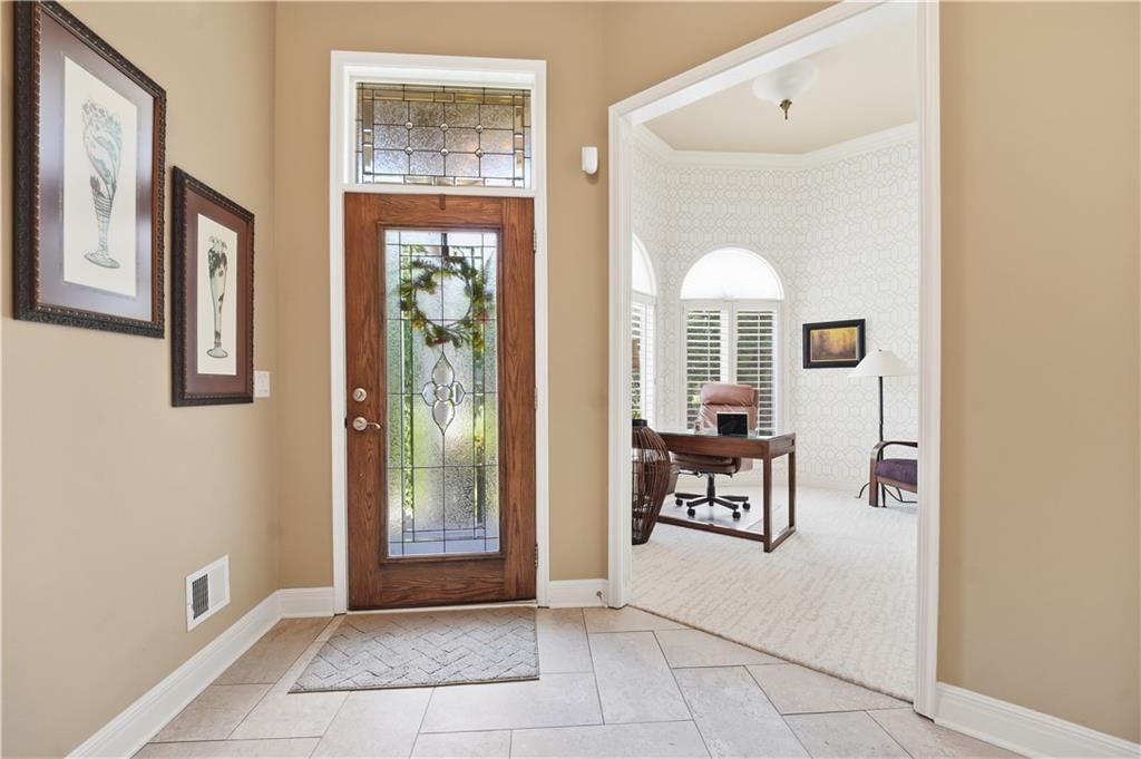 4504 NE Dick Howser Drive — photo 8