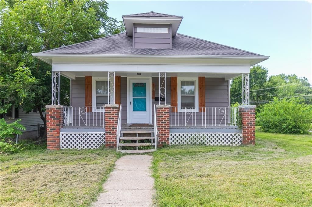 11324 E 14th Street — photo 1