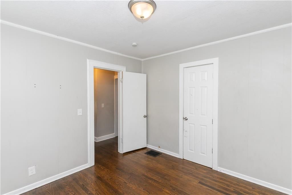11324 E 14th Street — photo 9