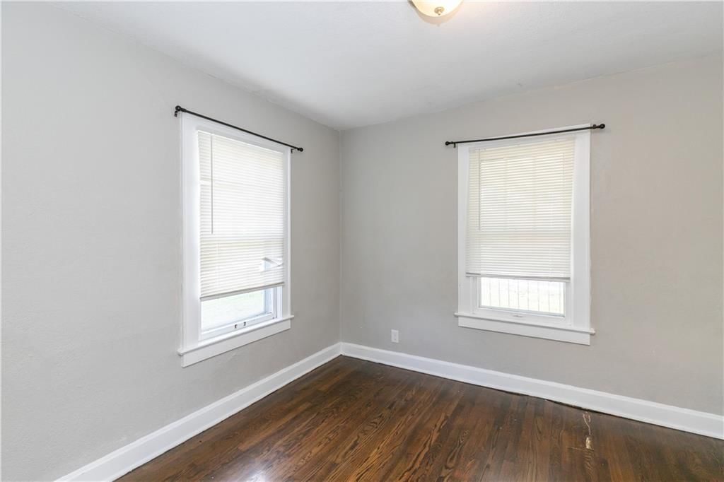 11324 E 14th Street — photo 12