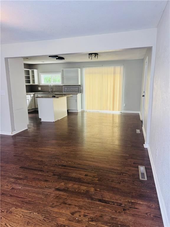 11010 N Holmes Street — photo 10