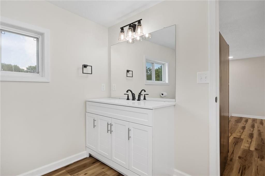 705 Turney Street — photo 7
