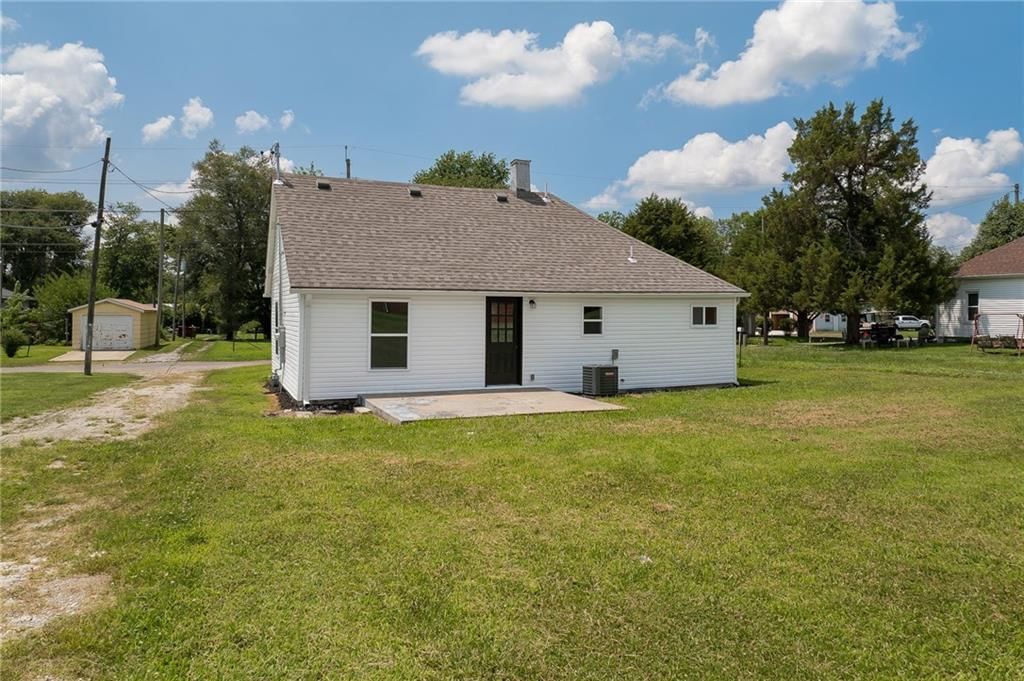 705 Turney Street — photo 16