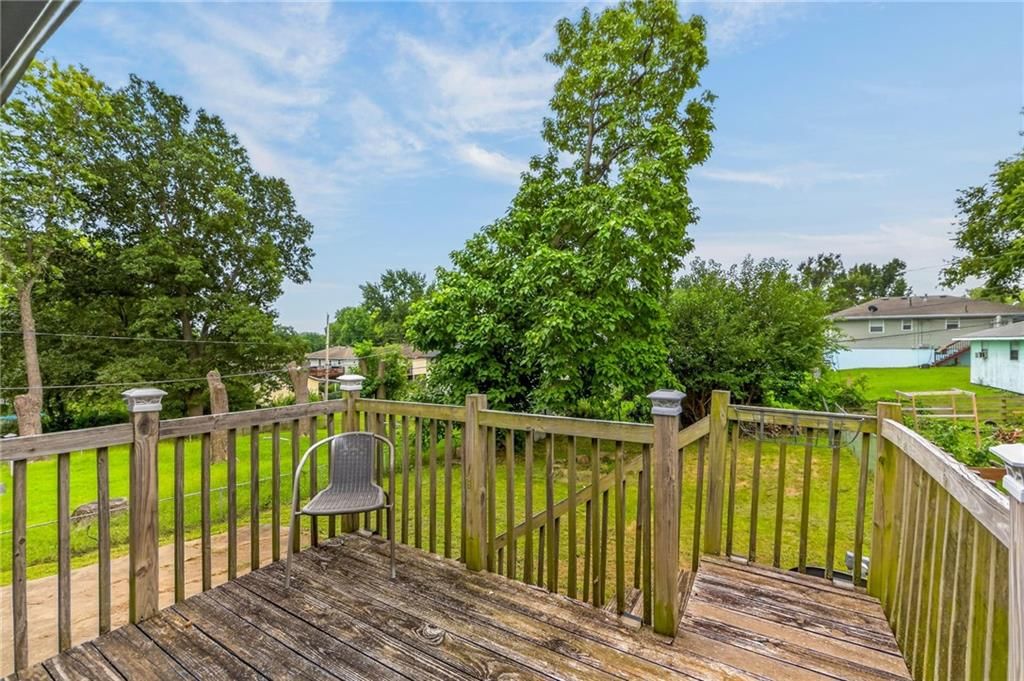 5209 NE 46th Street — photo 7
