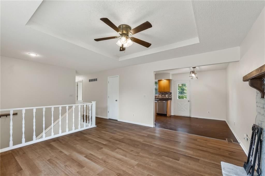 5209 NE 46th Street — photo 11