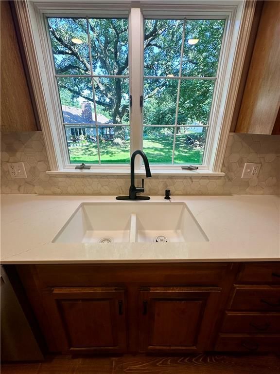 227 White Ridge Drive — photo 7