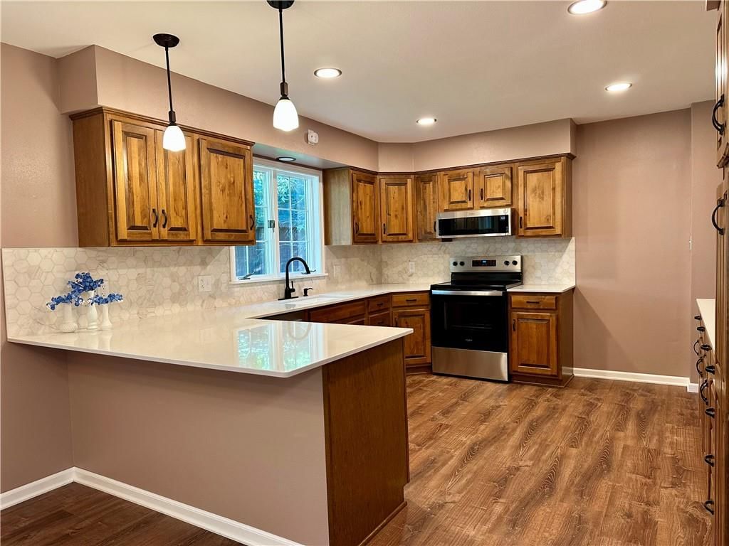 227 White Ridge Drive — photo 9