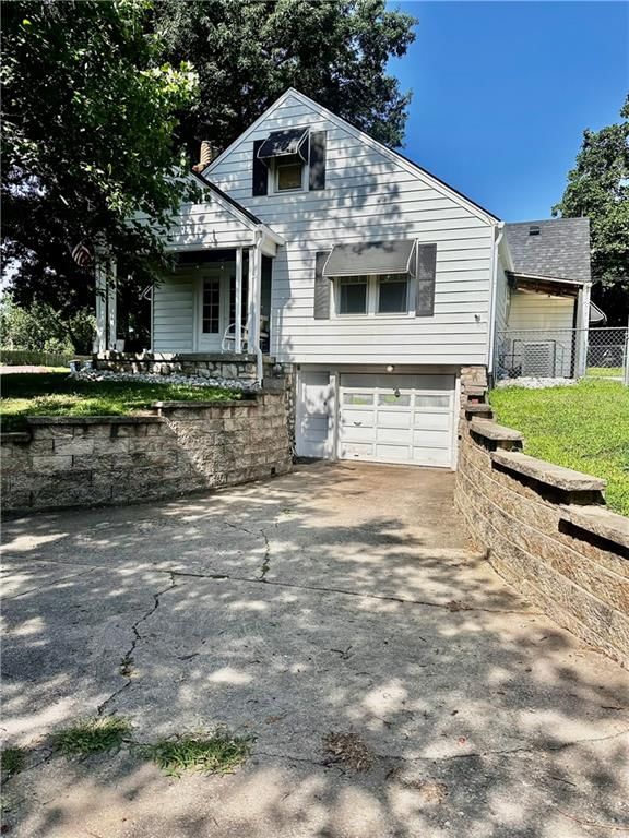 9314 E 36th Terrace — photo 3