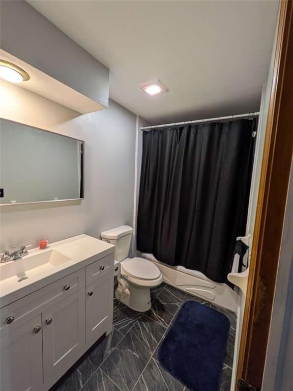 10709 Beacon Avenue — photo 8