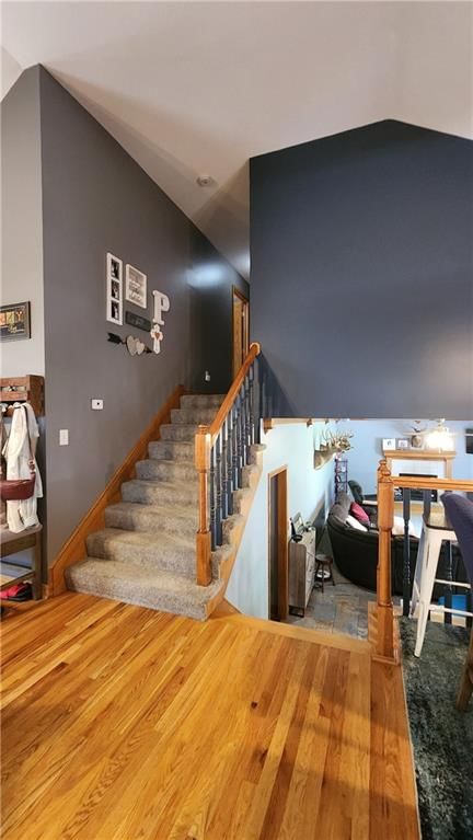 19504 Woodsbury Street — photo 9