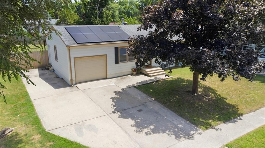 1211 N Cedar Crest Drive — photo 4
