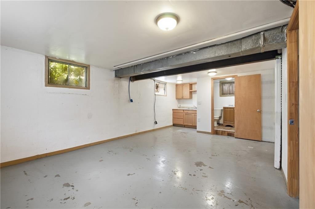 1211 N Cedar Crest Drive — photo 47