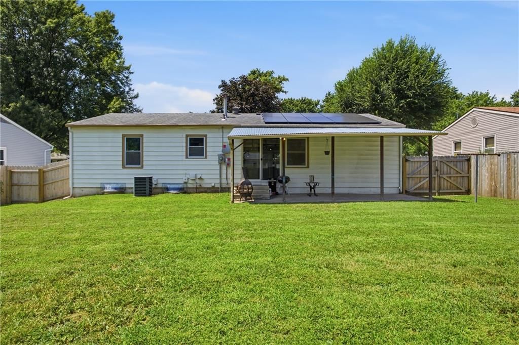 1211 N Cedar Crest Drive — photo 56