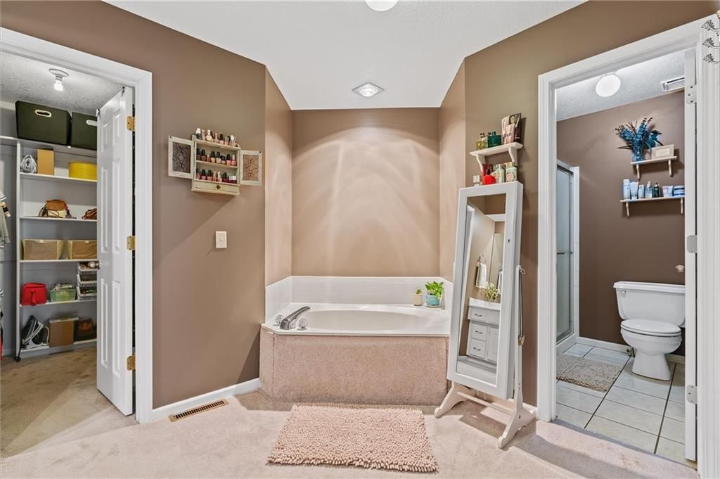 1402 Colony Drive — photo 26