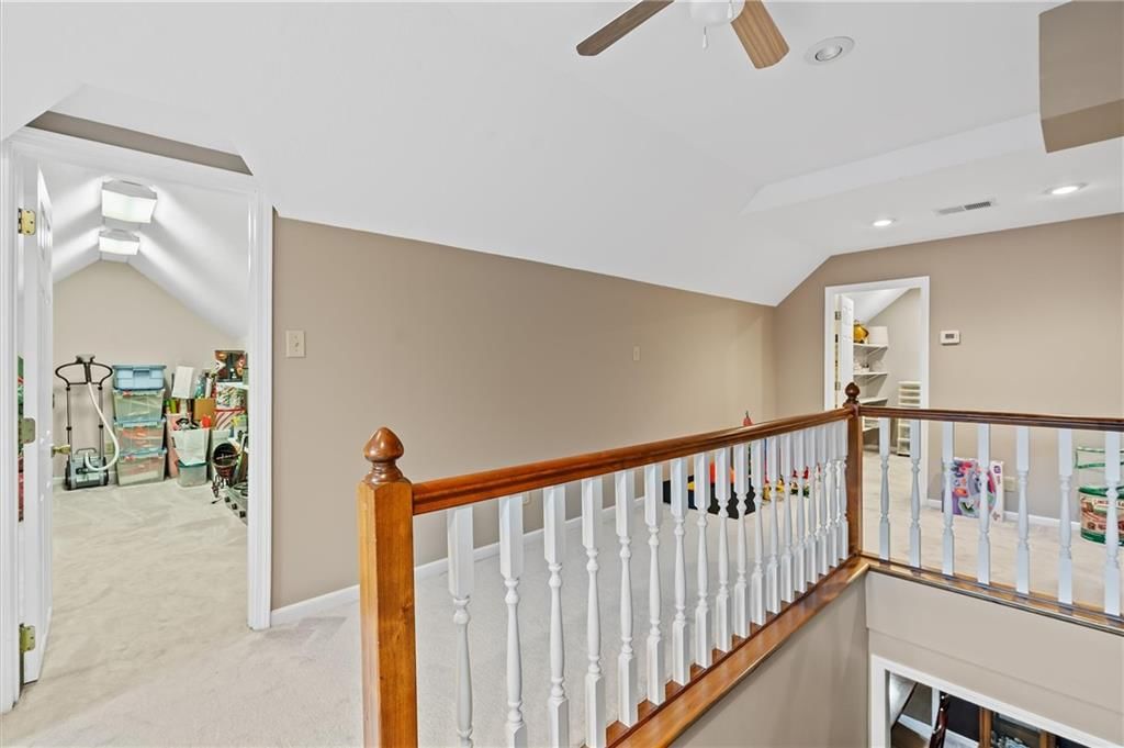 1402 Colony Drive — photo 29