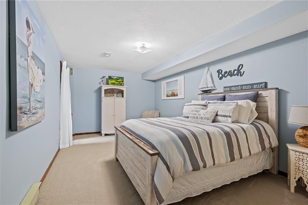 1402 Colony Drive — photo 38