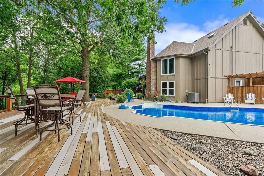 1402 Colony Drive — photo 47