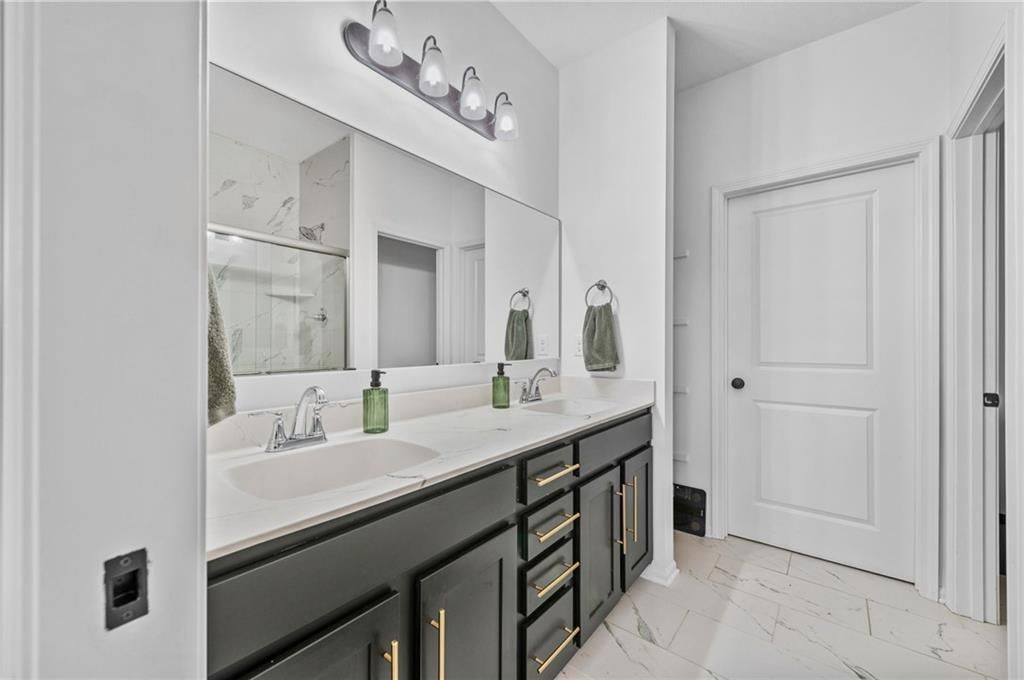 9600 N Lenox Place — photo 20