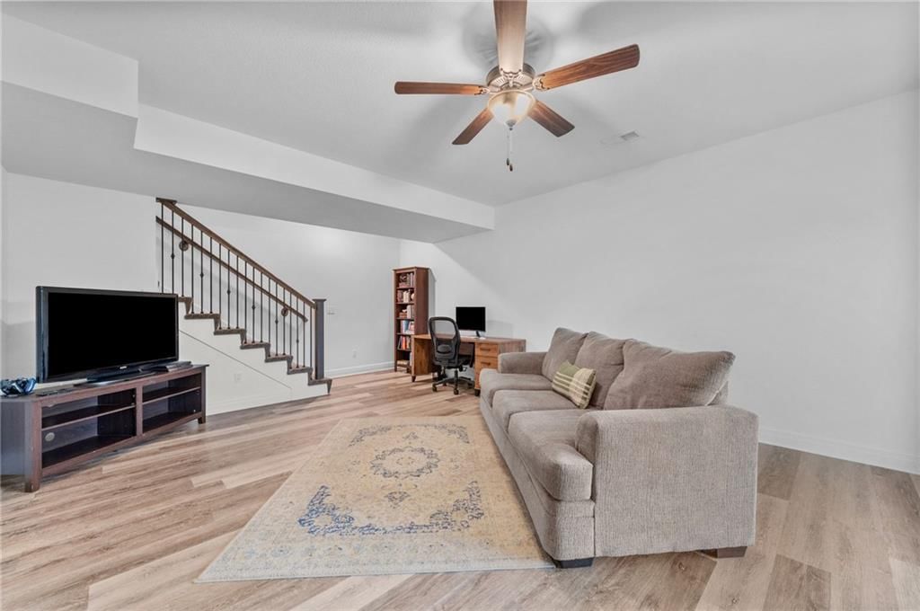9600 N Lenox Place — photo 23
