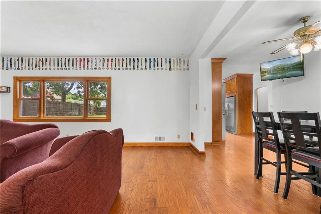 11219 Evans Street — photo 4