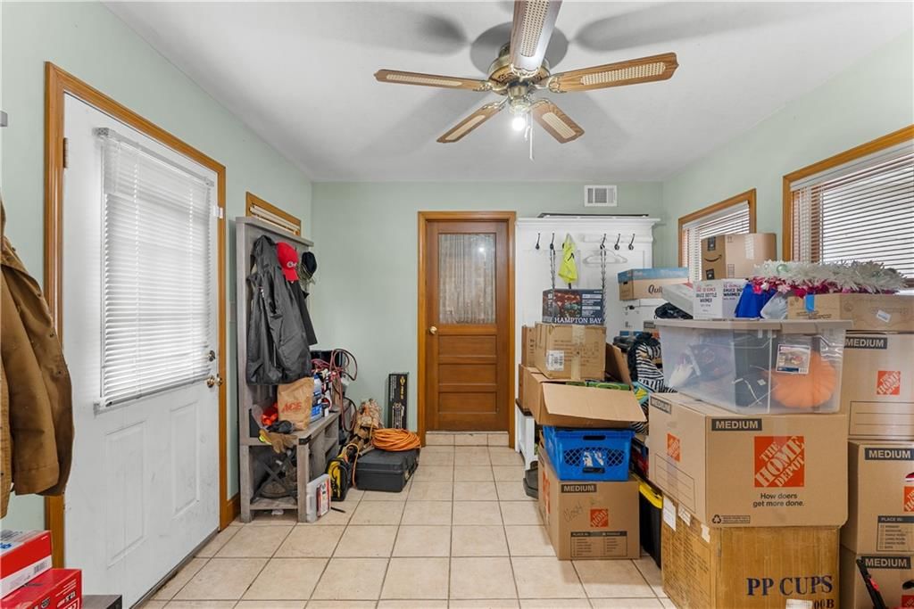 11219 Evans Street — photo 8