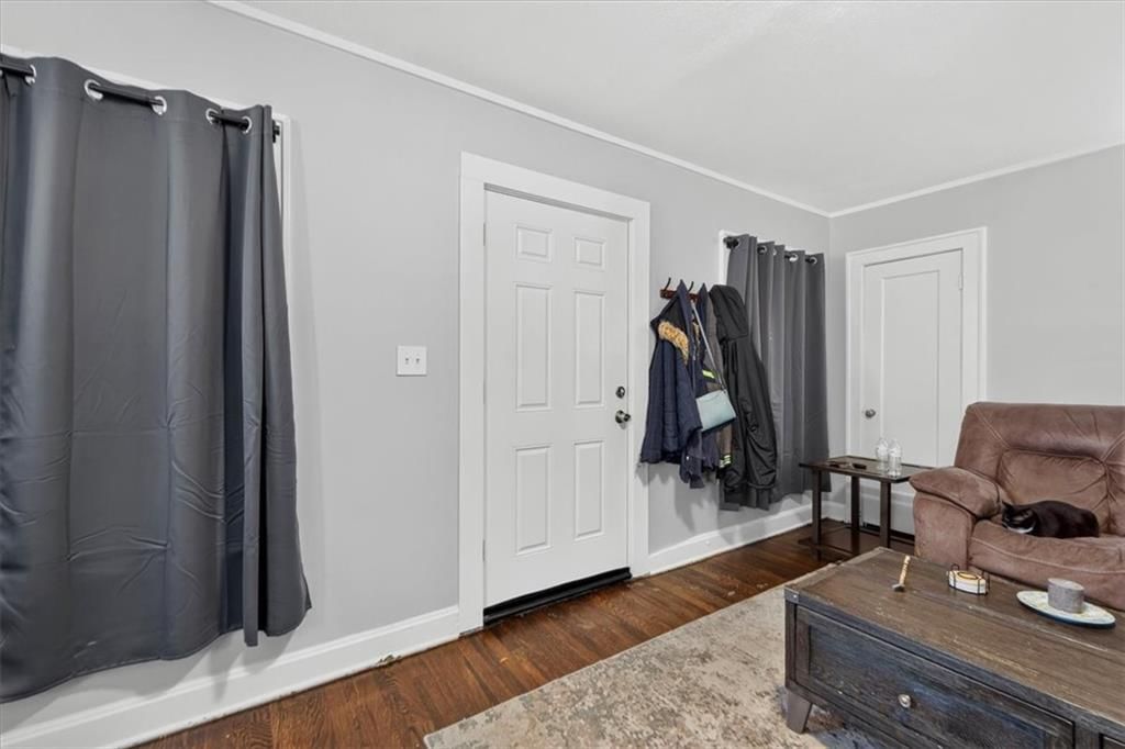 4335 College Avenue — photo 7