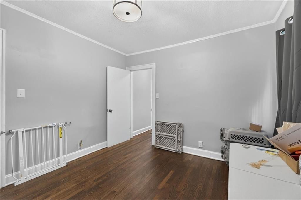 4335 College Avenue — photo 26