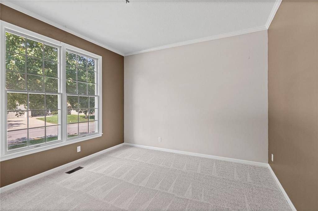 11413 W 114th Street — photo 17