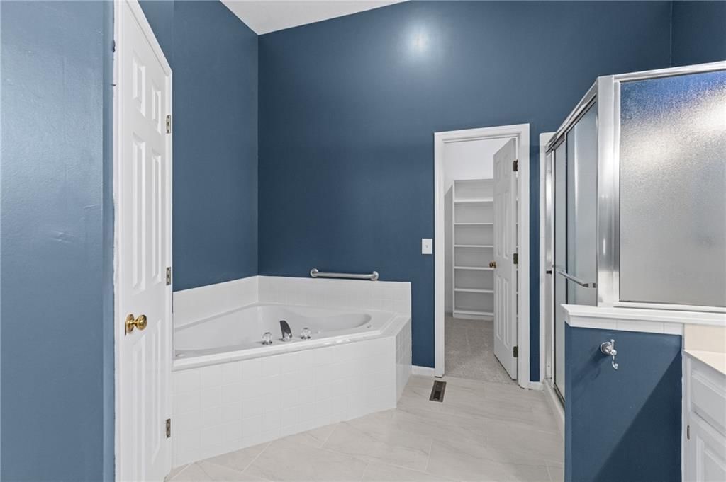 11413 W 114th Street — photo 23