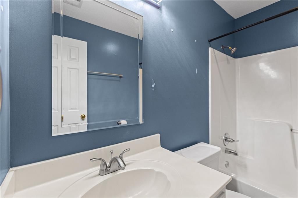 11413 W 114th Street — photo 28