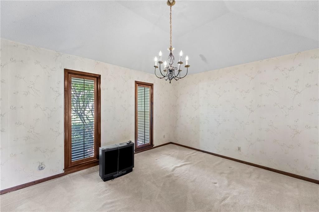 15005 S Rosehill Road — photo 12
